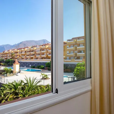 Cozy In Playa De La Arena Apartament Puerto de Santiago (Tenerife)