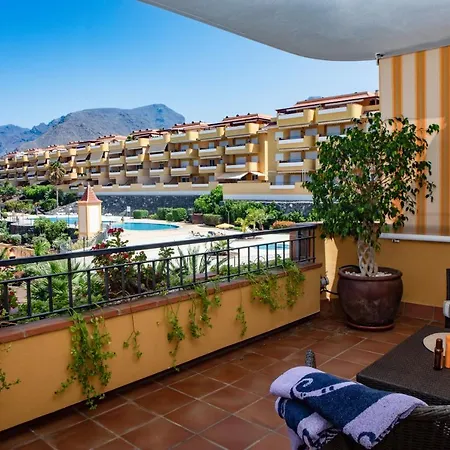 Cozy In Playa De La Arena Puerto de Santiago (Tenerife)