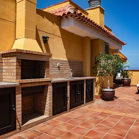 Cozy In Playa De La Arena Apartament Puerto de Santiago (Tenerife)